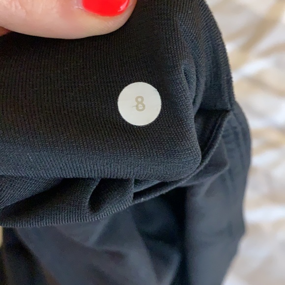 Lululemon leggings - Picture 3 of 5